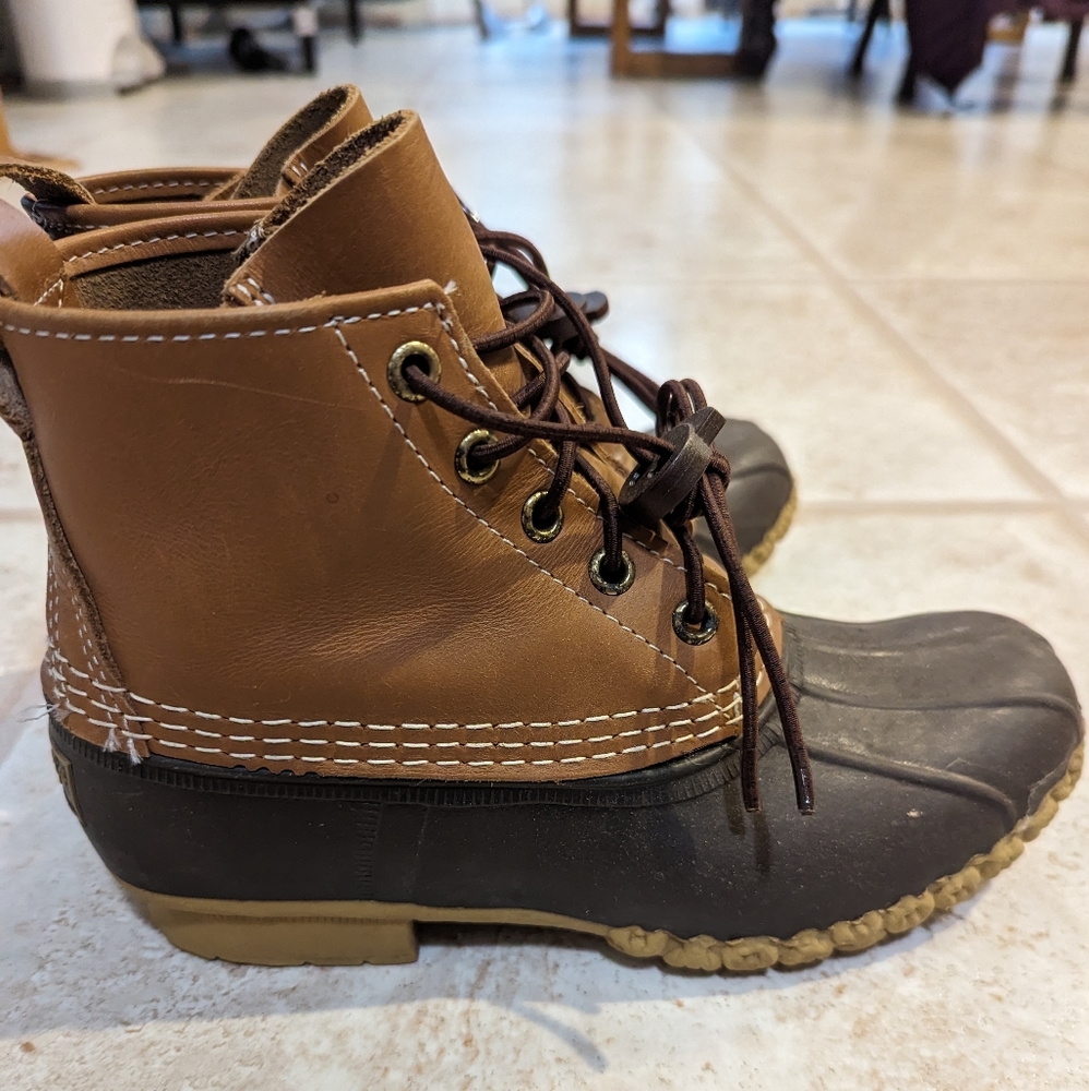 Bean Boots